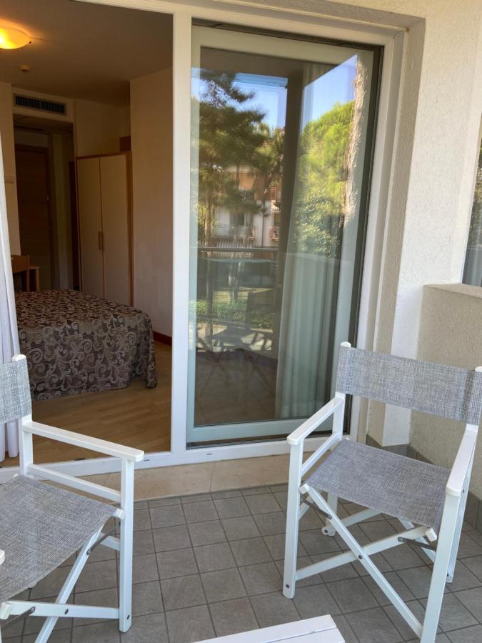 Hotel Bellevue Lignano Sabbiadoro Zewnętrze zdjęcie